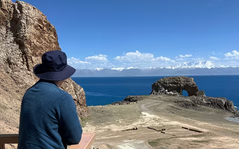 10 Days Highlights of Chongqing and Lhasa to Sacred Namtso Tour