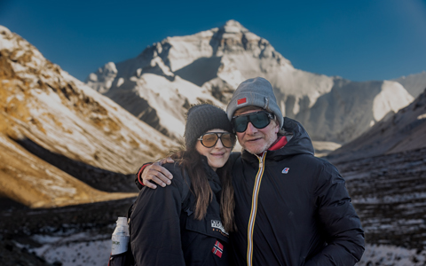 11 Days Classic Chongqing and Lhasa to EBC Tour