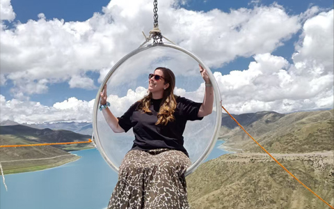 12 Days Hong Kong Shanghai to Lhasa and Shigatse Tour by Flight and Train