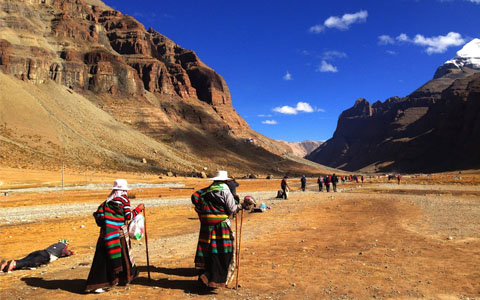 20-Day Chengdu, Lhasa, Shigatse, EBC, Kailash and Kathmandu Tour