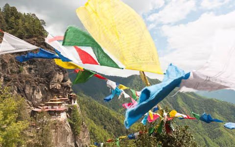 8 Days Classic Nepal Bhutan Tour