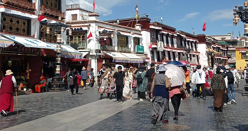 Tibetan Streets
