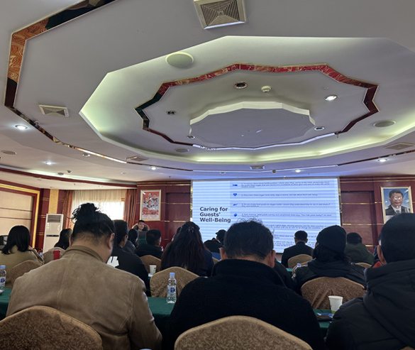 listen attentively to guiding experience sharing