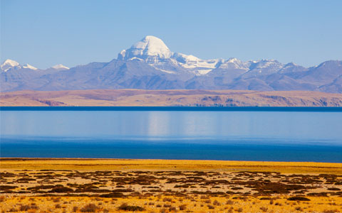 Manasarovar or Namtso Lake, Which One Should You Visit? 
