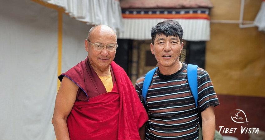 The welcoming Tibetan monk and attentive Tibetan guide I met in Tibet