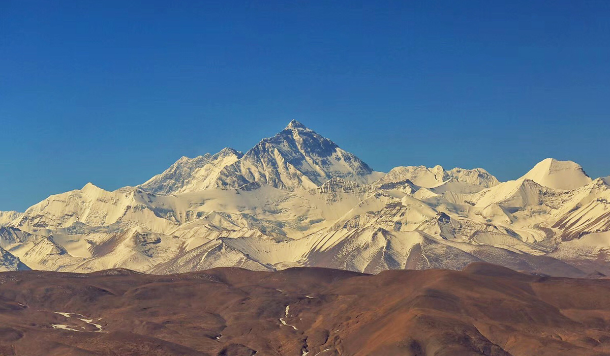 Mount Everest in Winter