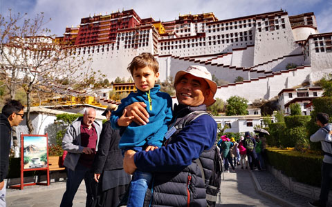 10-Day Chengdu Lhasa Namtso Kathmandu Tour by Flight