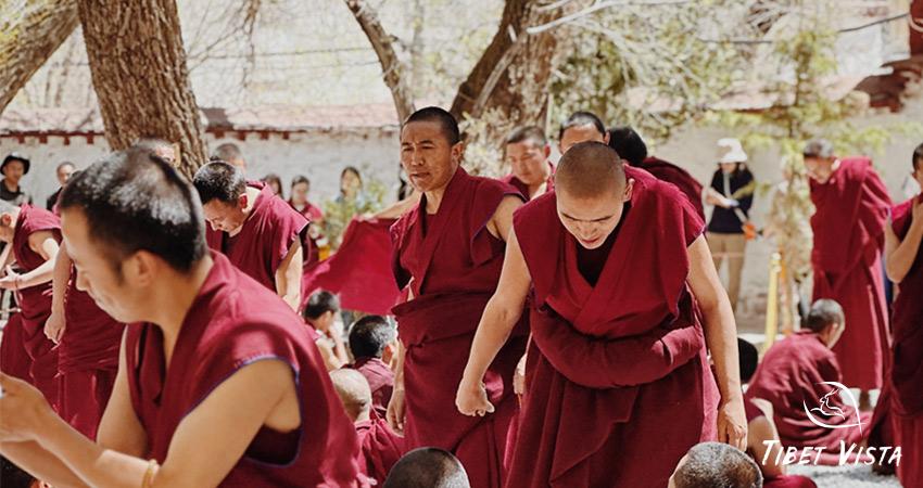 Watch dramatic Tibetan monk debate at Sera Monastery in Lhasa